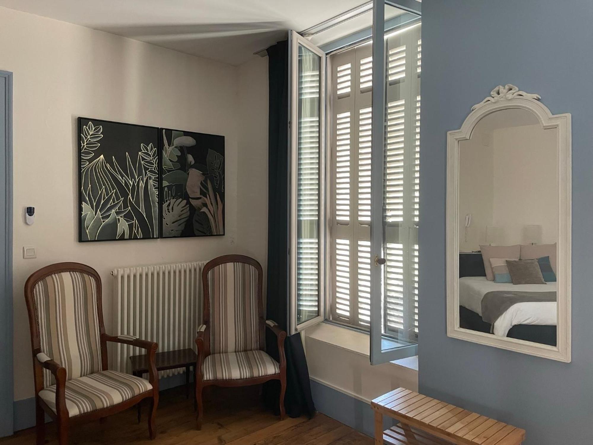 Le St Vincent Hotel Roquefort  Kültér fotó